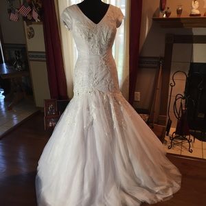 Maggie Sottero Bridal Gown - Style 4MT981MC